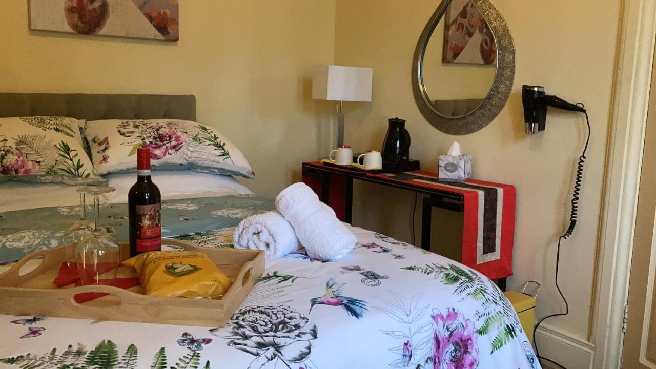 Mountroyal Victorian Studio Self Catering Apartment 3 بلفاست المظهر الخارجي الصورة